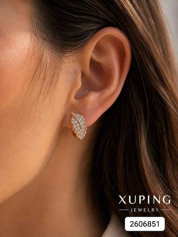 گوشواره طرح برگ نگین دار ژوپینگ | 2606851