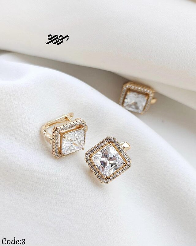 گوشواره الماس مربع