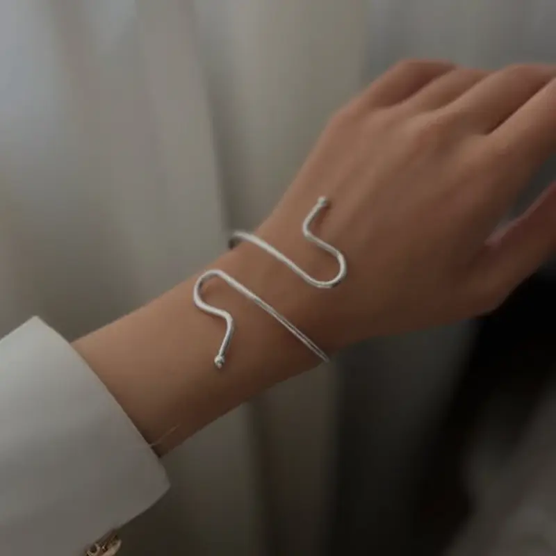 دستبند Flow