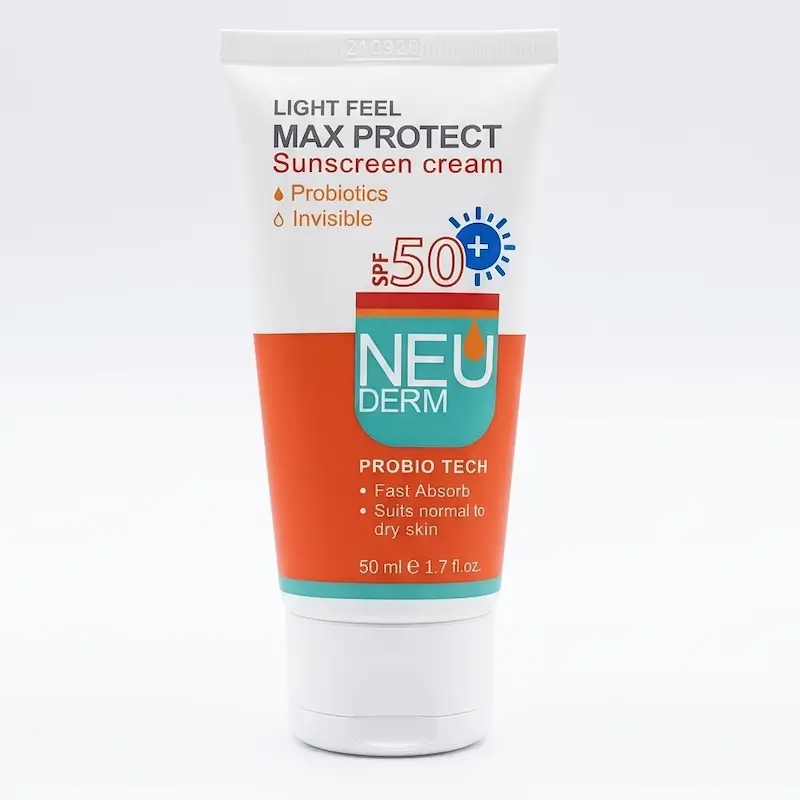 کرم ضد آفتاب بی رنگ نئودرم مدل Max Protect SPF50 مناسب پوست چرب حجم 50 میلی لیتر
