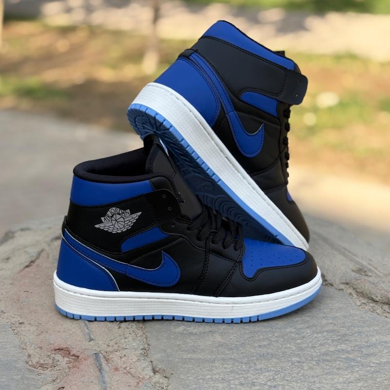 کتونی نایک ساقدار رنگ مشکی آبی