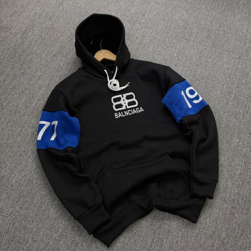 هودی بالنسیاگا آستین چاپ رنگ مشکی