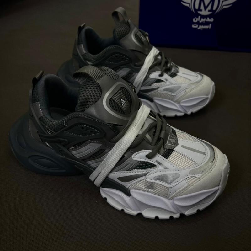 کتونی دیللاکس طوسی سفید