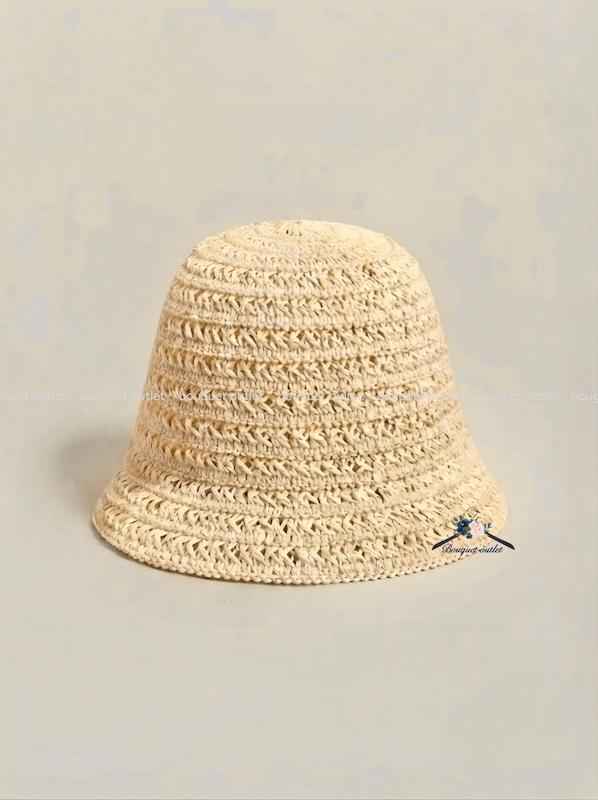 کلاه باکت‌‌ حصیری accessories