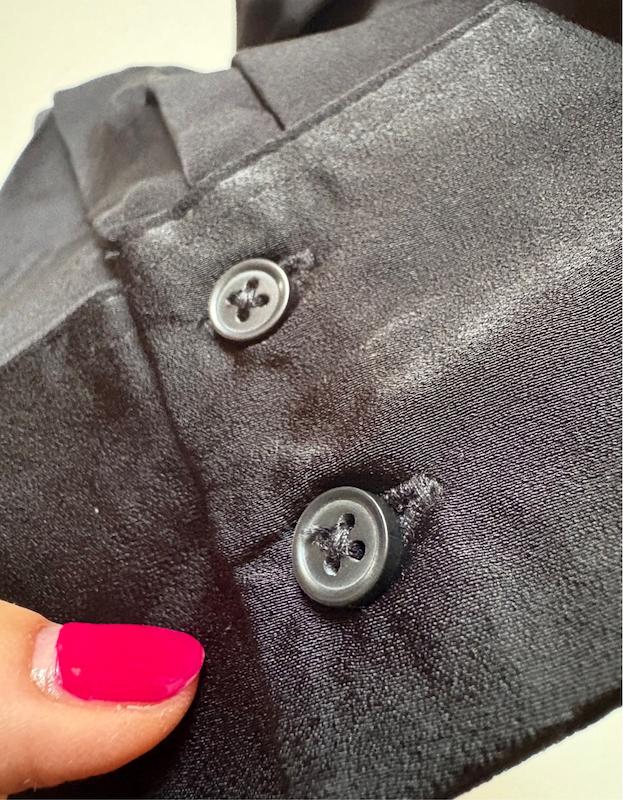 شومیز مجلسی ساتن مشکی ساده اسمارا esmara