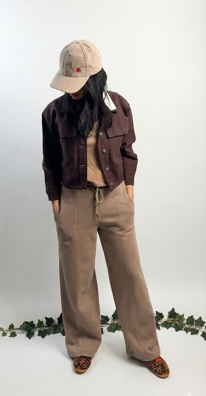 کت کراپ اچ اند ام‌ قهوه‌ای