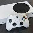 کنسول بازی مایکروسافت مدل Xbox Series S ظرفیت 512 گیگابایت به همراه دسته اضافی
