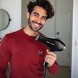 سشوار حرفه‌ای 2600 وات لیز مدل Supreme، موتور AC، وزن 480 گرم، المنت سرامیک، دارای سری متمرکز‌کننده باریک، متمرکز‌کننده پهن با ویژگی صاف‌کنندگی، حجم‌دهندگی، با قابلیت باد سرد