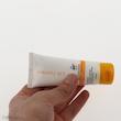 کرم ضد آفتاب بدون رنگ لافارر SPF 40 مدل مینرال ‌حاوی محافظ UVA و UVB و PA+++مناسب پوست‌های حساس حجم 40 میلی‌لیتر