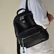 کوله پشتی روزمره زنانه چرم مصنوعی بنو مدل شیک k740