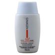 کرم ضد آفتاب بدون رنگ ژیناژن SPF 50 مدل Fusion Liquid ‌مناسب پوست‌های چرب و مختلط حجم 50 میلی‌لیتر