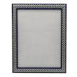 قاب عکس مدل حاشیه شطرنجی کد 13X18