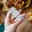 ساعت مچی عقربه ای زنانه مدل دستبندی بند پهن کد 1