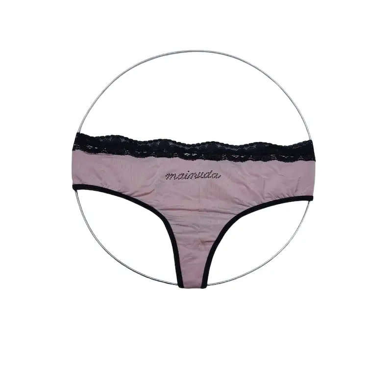 شورت زنانه صورتی گیپوردار مینودا 