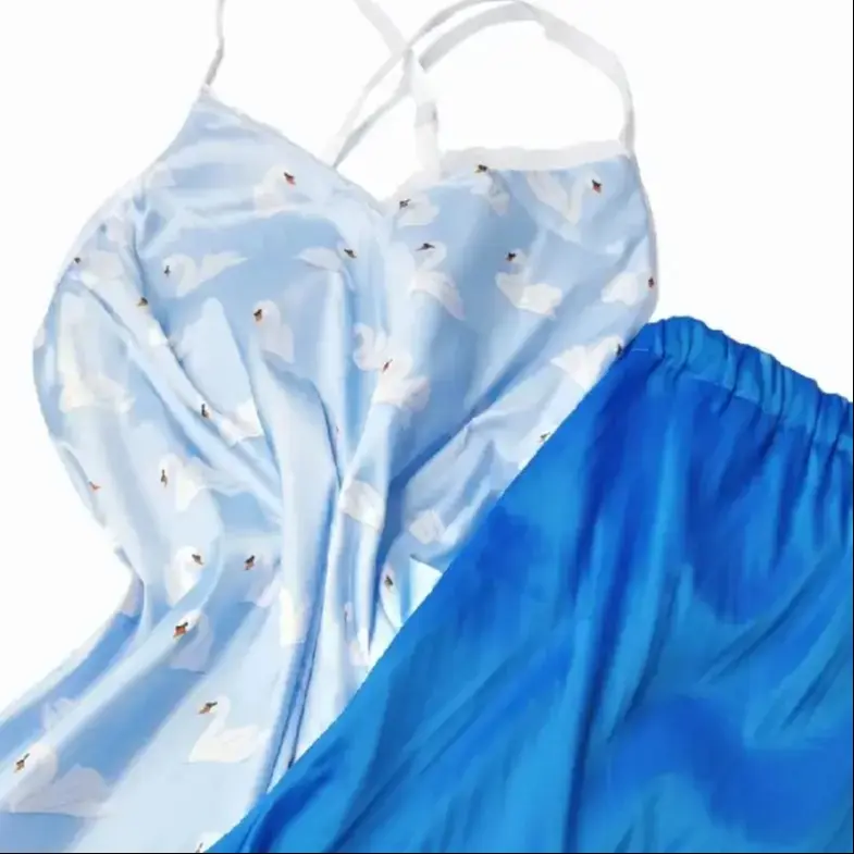 ست لباس خواب زنانه طرح قو