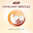 مسواک اورال-بی مدل CRISSCROSS GUM CARE WITH CLOVE با برس نرم مجموعه 4 عددی