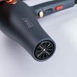 سشوار حرفه‌ای 2400 وات رومئو مدل RM-5050، موتور AC، وزن 450 گرم، المنت فلز، دارای سری متمرکز‌کننده باریک، متمرکز‌کننده پهن با ویژگی صاف‌کنندگی، حجم‌دهندگی، با قابلیت تنظیم دما، باد سرد