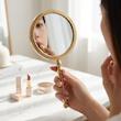آینه آرایشی دسته‌دار مدل mirror3639