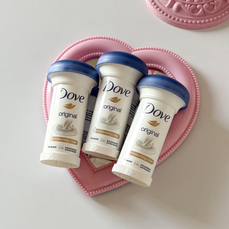 مام بدن داو مدل قارچی ماندگاری 24 ساعته نسخه اورجینال مقدار 50 میلی گرم Dove Moisturising Cream Original Version 50 ml Poonel Store