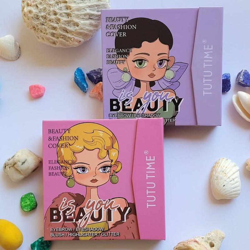 پالت همه کاره آرایشی سایه چشم، رژ لب، سایه ابرو توتوتایم tutu time highlighter eye brow blusher eye shadow & lipstick all in one makeup palette www.poonelstore.com