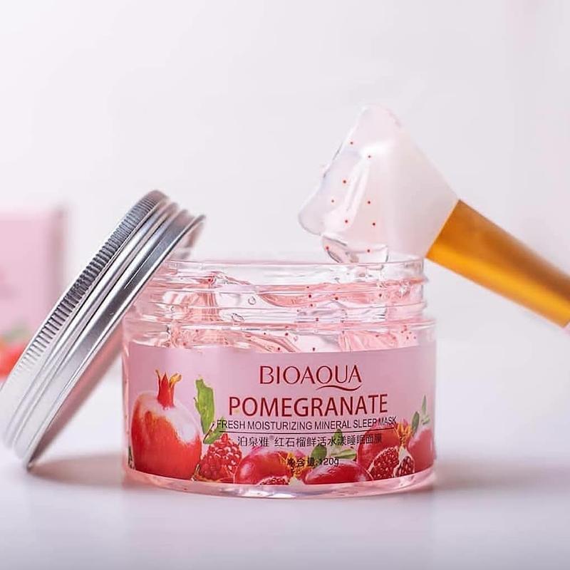 ماسک اوکاویب، ماسک صورت شب ضد پیری حاوی انار 120 میلی لیتر نسخه اورجینال به همراه ماسک میوه ای صورت OrGinal Red PomeGranate SleepinG Mask 120 ml Poonel Store Online ShoppinG Platform