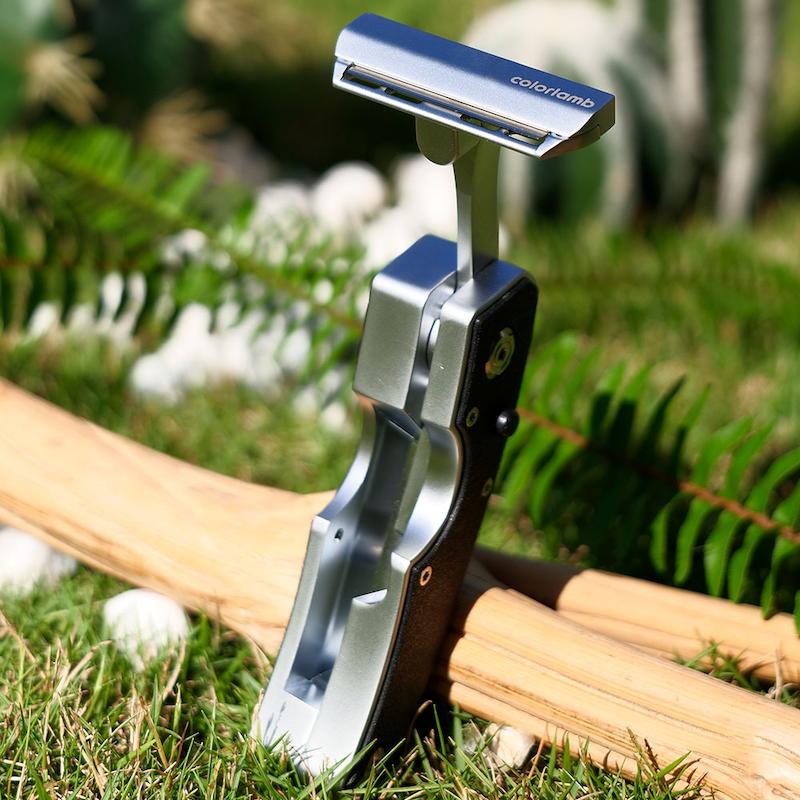 تیغ اصلاح پرمیوم کالرلمب پرتابل مدل Ruhn، شیور دستی کالرلمب قابل حمل مدل Ruhn مناسب آقایان Colorlamb Premium Ruhn Manual men Razor Set Metal Handle Poonel Store