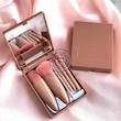 براش میکاپ استندی، براش استند دار آرایشی نسخه وارداتی Cute Beauty Stand Brush Original Version Best Brand Everyday Essentials Poonel Store