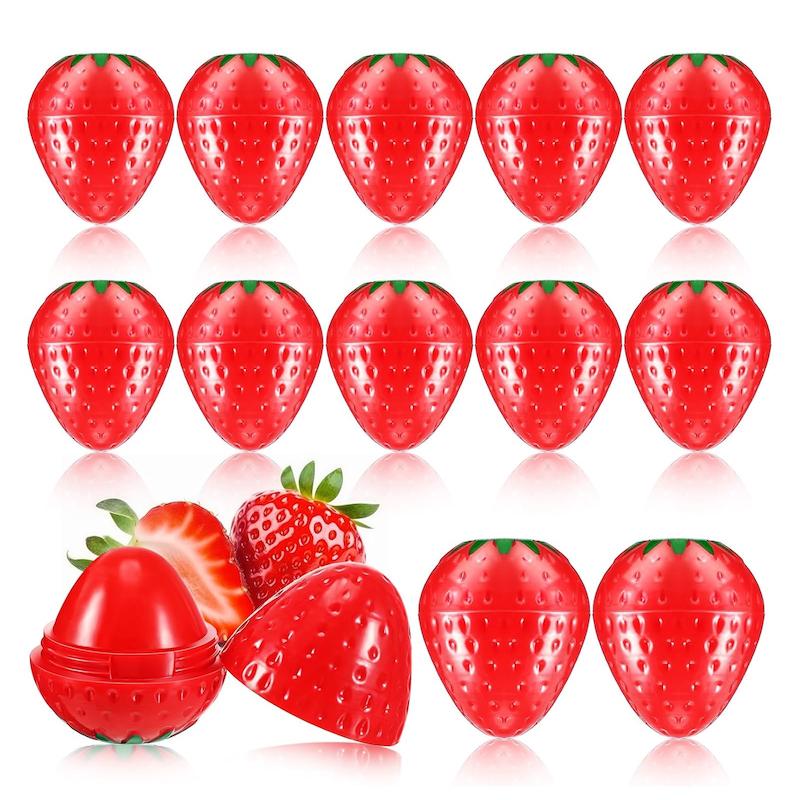 بالم لب پینترستی توت فرنگی مرطوب کننده، معطر و ضد خشکی لب ها مدل بیوتی بلوند نسخه وارداتی Cute Lip Balm Strawberry Wrinkle Repair MoisturizinG and PlumpinG LastinG HydratinG Strawberry Shaped Lip Gift for Women Bridal Shower WeddinG Favors Teacher Appreciation Birthday