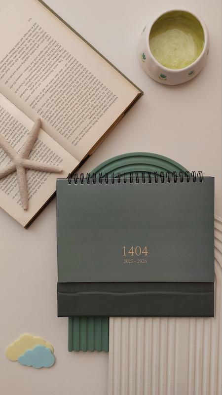 تقویم رو‌میزی بزرگ 1404