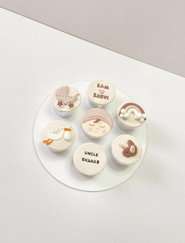 کاپ کیک های تبریک بارداری