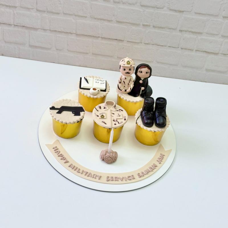 کاپ کیک های پایان خدمت