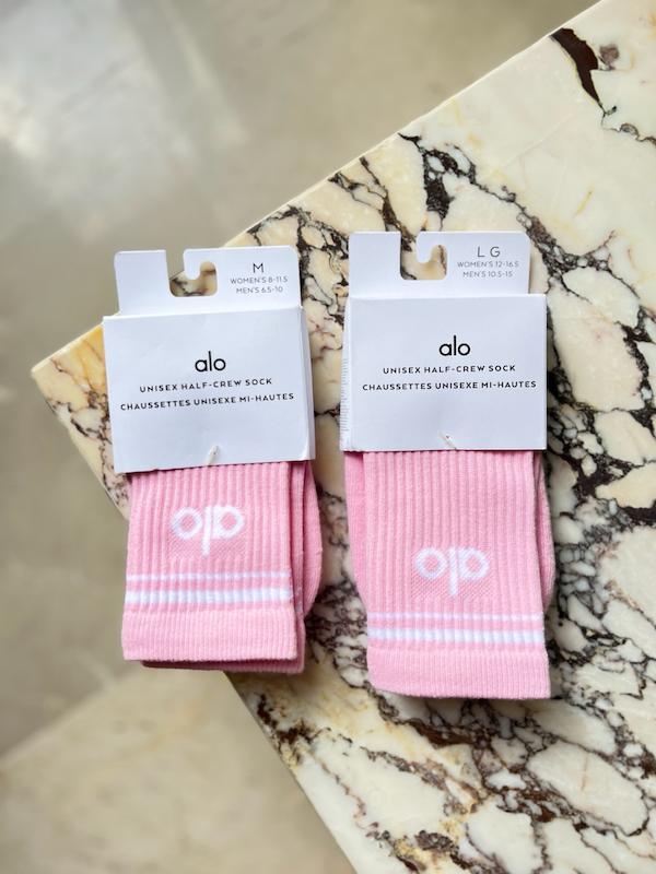 🩷 Unisex half-crew sock