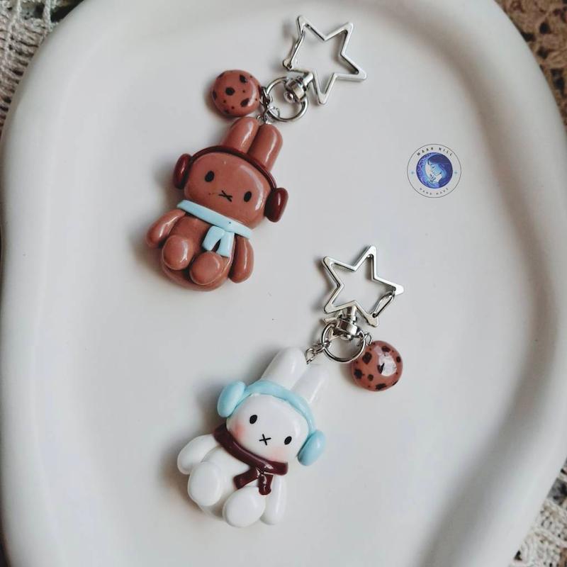 آویز خرگوش هدفون دار🐰