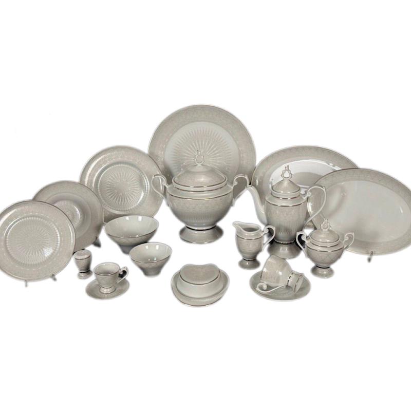 سرویس چینی لورین 128 پارچه آکام طلایی