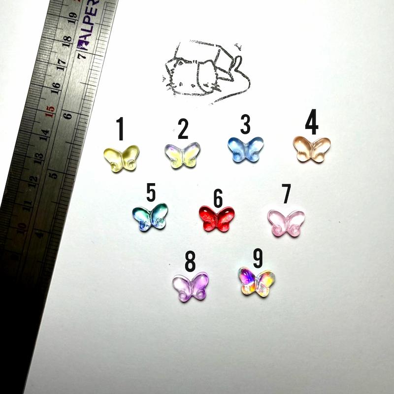 پروانه شیشه‌ای