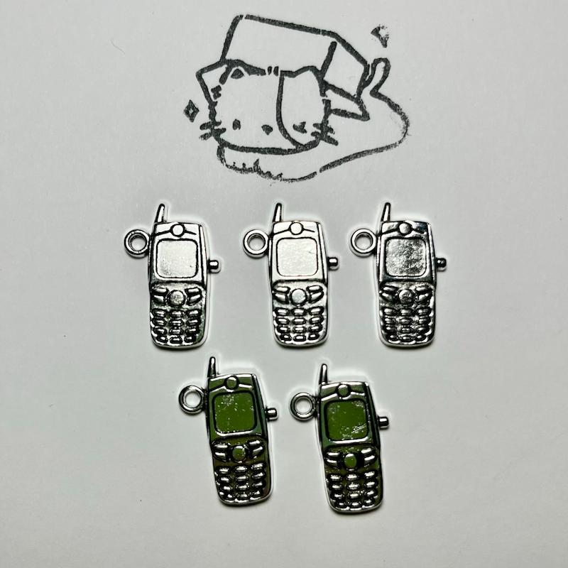 آویز گوشی ساده 