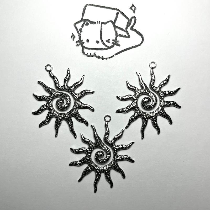 آویز خورشید بزرگ 