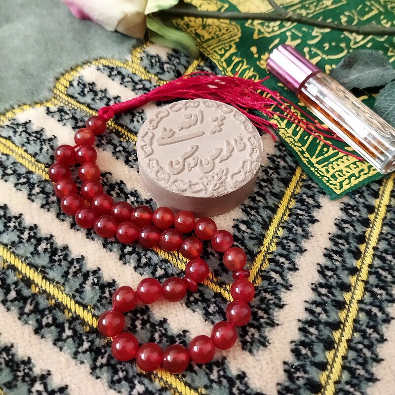 تسبیح عقیق سرخ ۳۳ دانه سایز ۸ میل