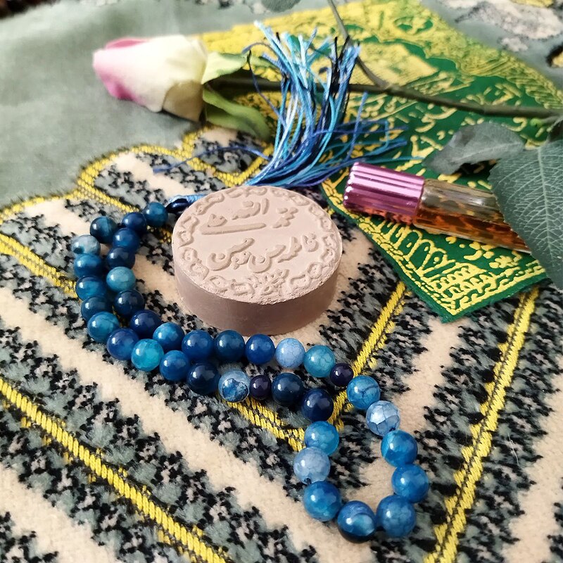 تسبیح ماداگاسکار آبی ۳۳ دانه سایز ۸ میل