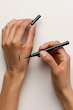 خط چشم مایع بابی براون مدل The Ink Liner | دقت حرفه‌ای با ماندگاری بالا