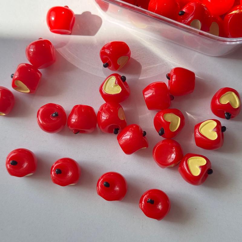 سیب گاززده قلبی🍎