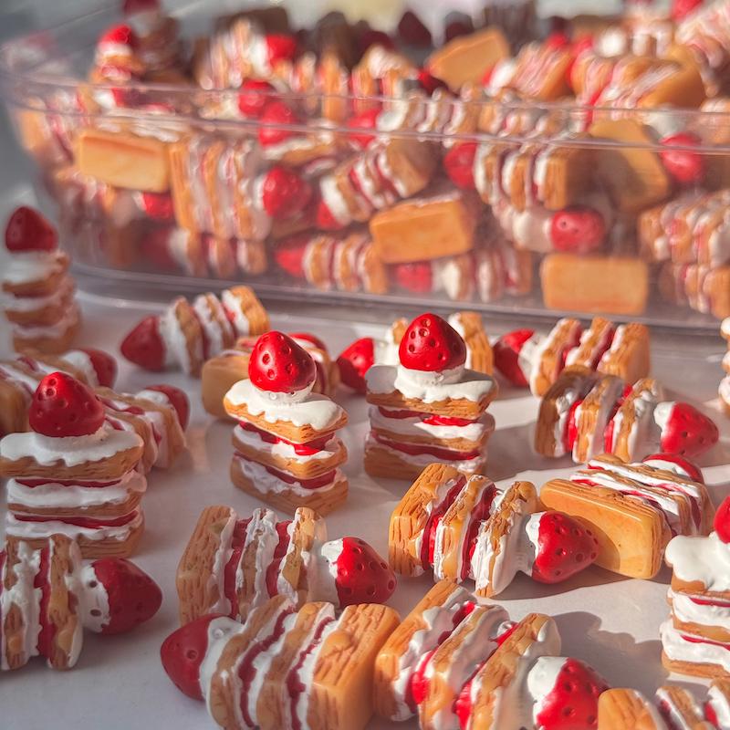 دسر توت فرنگی🍰🍓