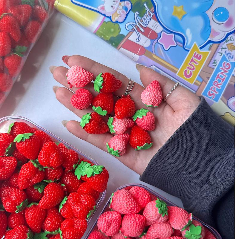 توت فرنگی بزرگ🍓