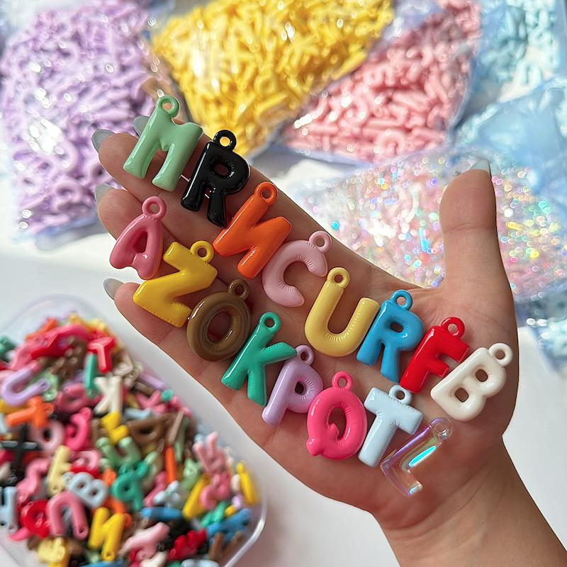 ۱۶رنگ آویز حروف🌈👅