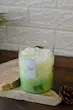 تصویر از نزدیک شمع معطر آیس مدل Ice Matcha Latte
