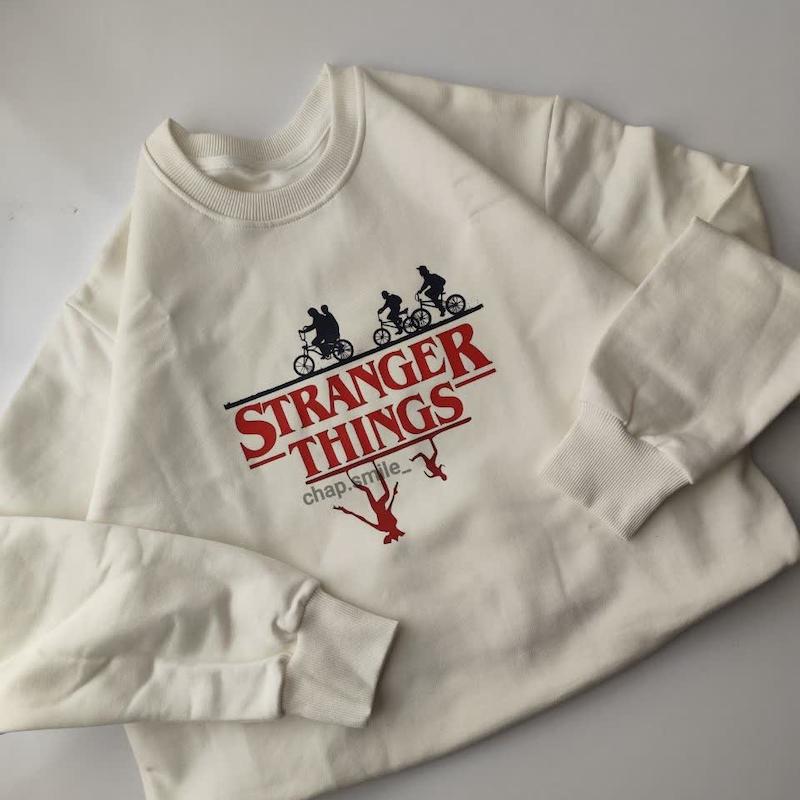 دورس چیزهای عجیب و غریب( stranger things)01