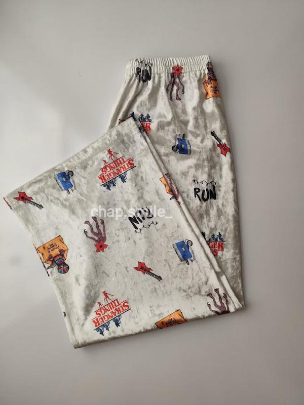 پیژامه چیزهای عجیب وغریب (stranger things)