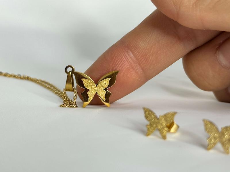 نیمست پروانه