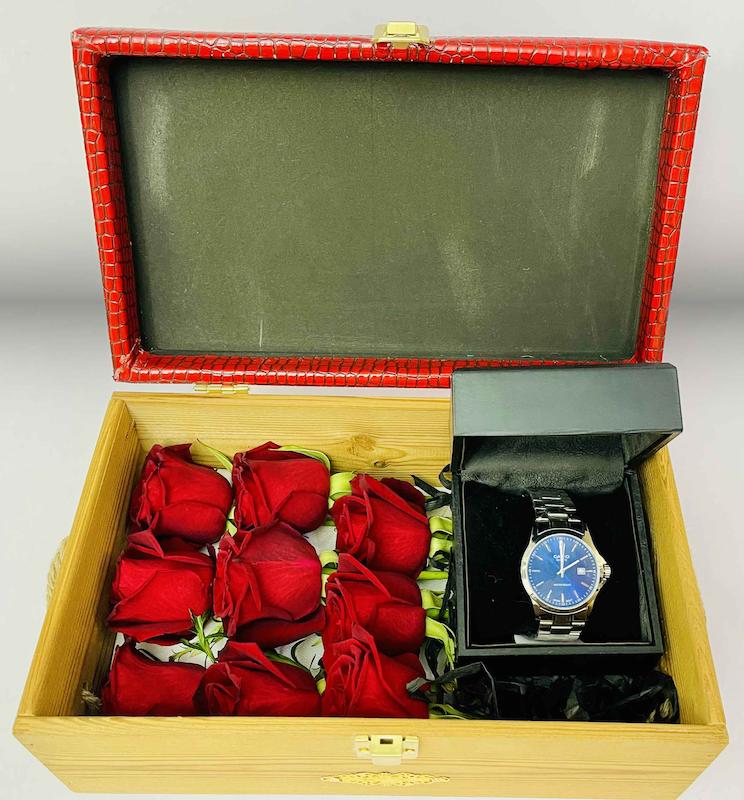 باکس گل رز هلندی و ساعت وارداتی