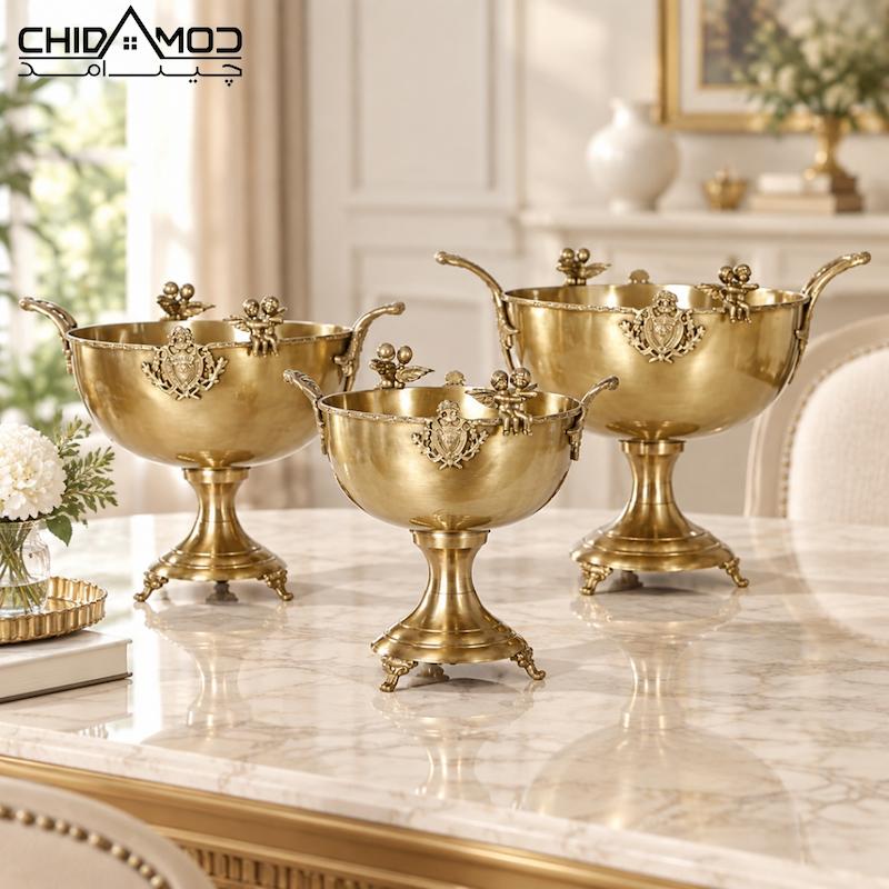 ظرف پذیرایی گرد پایه دار برنجی دو فرشته